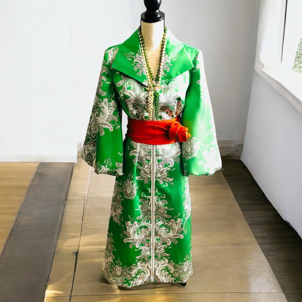 Dressed by Nubiano Neon Green and White Floral Kimono Dress